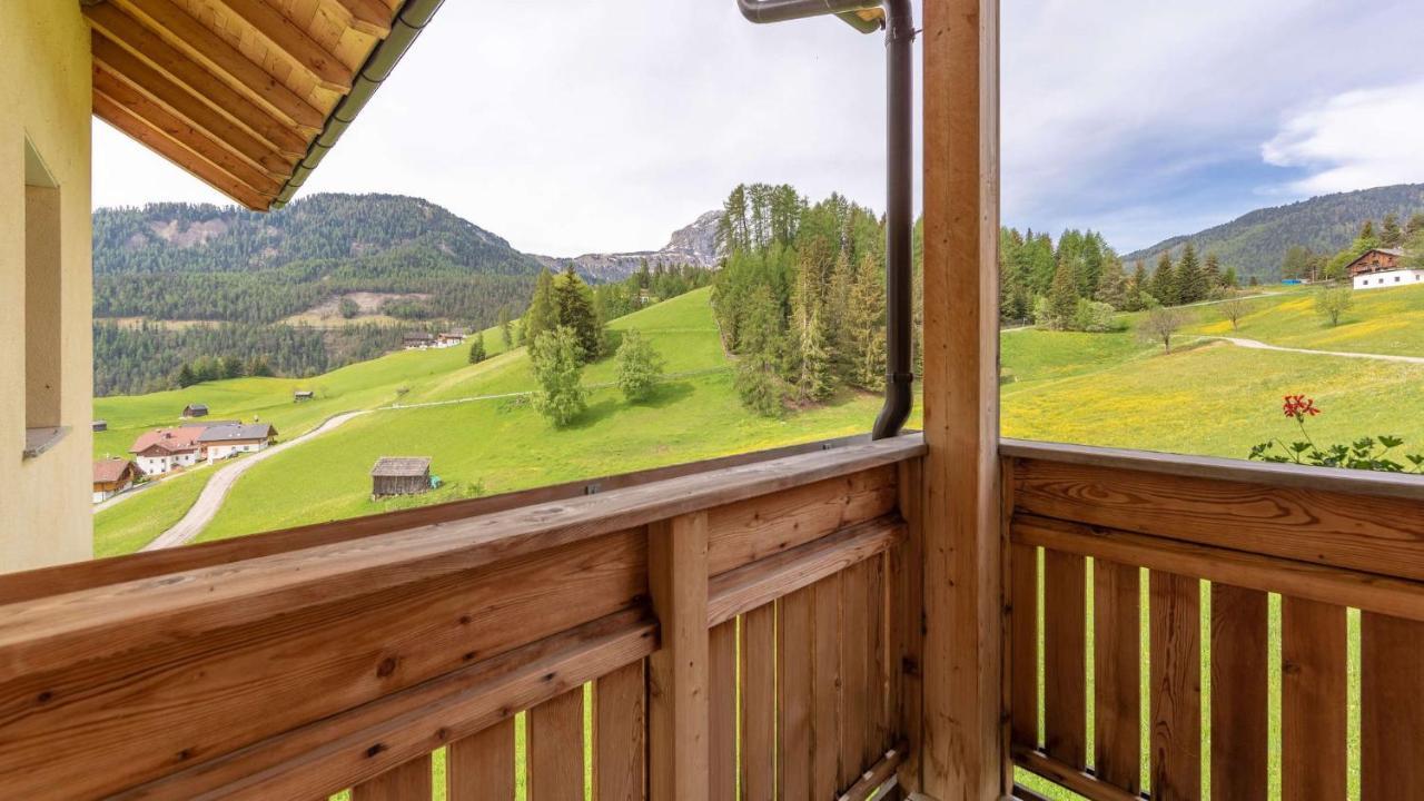 Agriturism Gscnara Lägenhet San Martino in Badia Exteriör bild