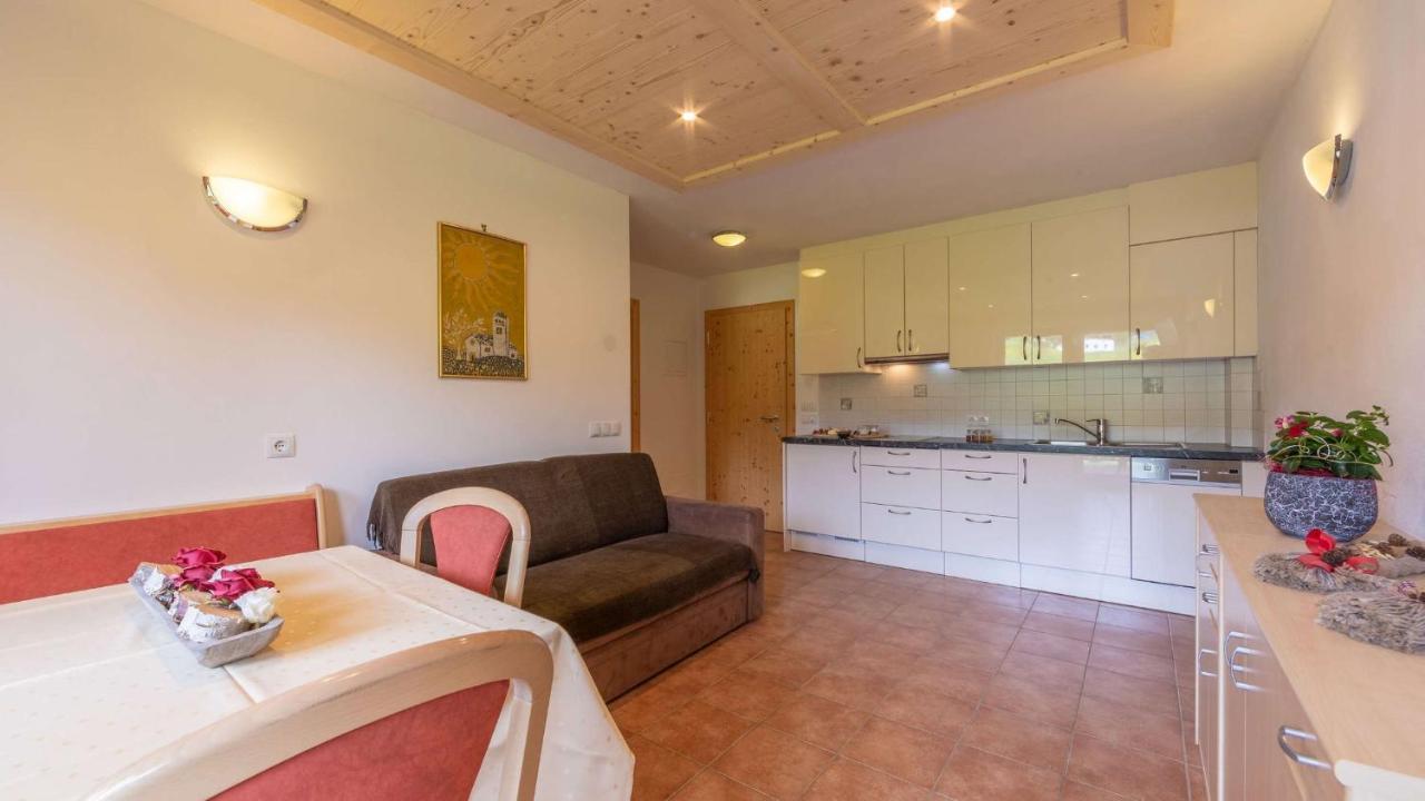 Agriturism Gscnara Lägenhet San Martino in Badia Exteriör bild